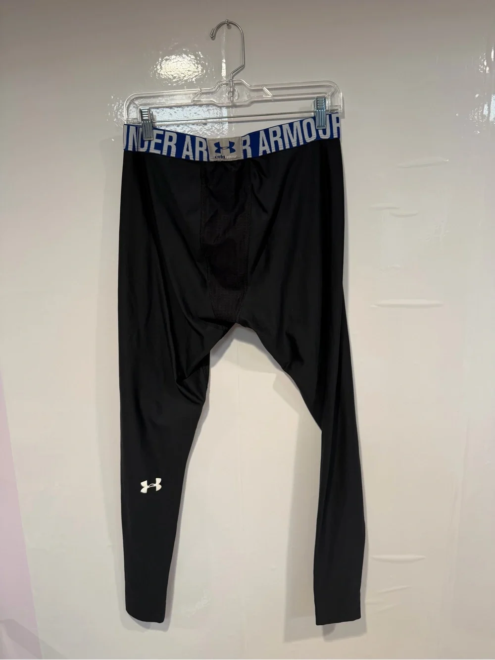 Under Armour Men’s Black Compression Leggings with Blue Waistband Base Layer